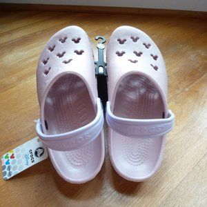 NWT Cotton Candy DISNEY Crocs! Rare! Size 8/9!